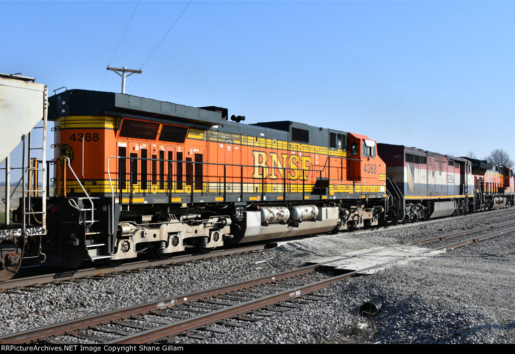 BNSF 4368 Roster shot